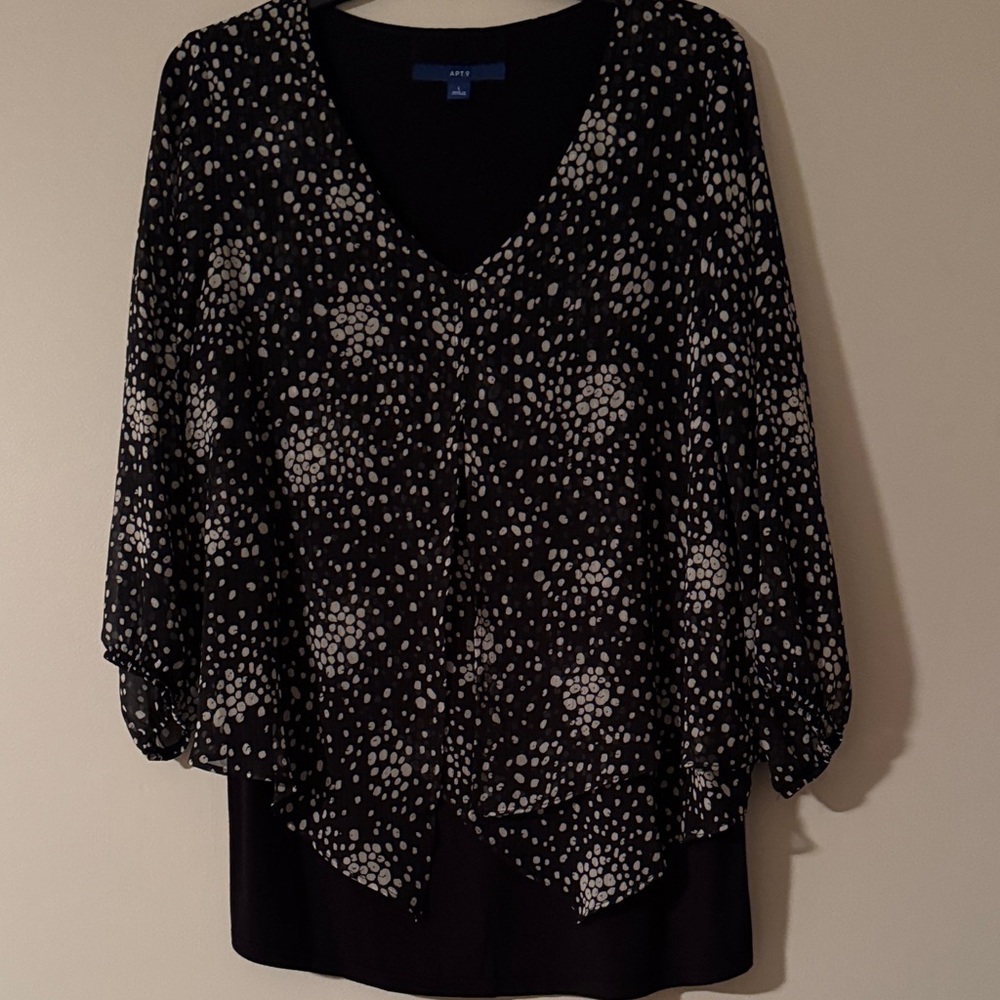 Apt. 9 Black and White Patterned Blouse 3/4 sleeve NWT